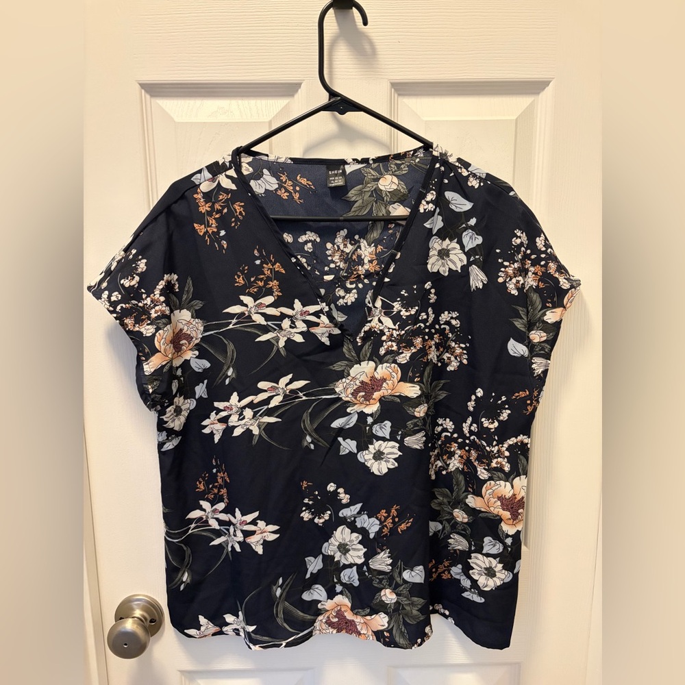 SHEIN Black Floral V-Neck Blouse